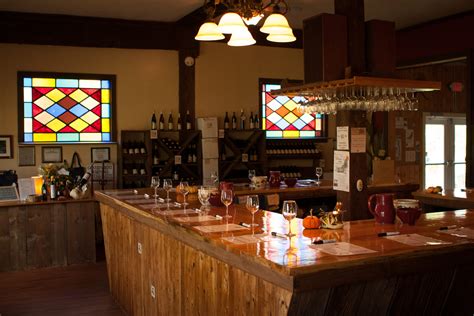 Barnstormer winery - Experience the best of the Finger Lakes’ farm-to-table culture at Barnstormer Winery as we embark on the highly anticipated ninth season of our Farmed & Foraged Wine Pairing Dinners. Join […]